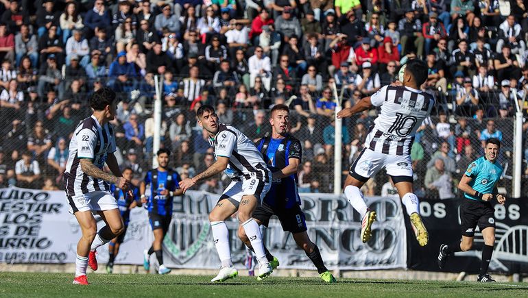 Federal A: el sorteo dejó un duro comienzo para los equipos regionales en la zona Campeonato