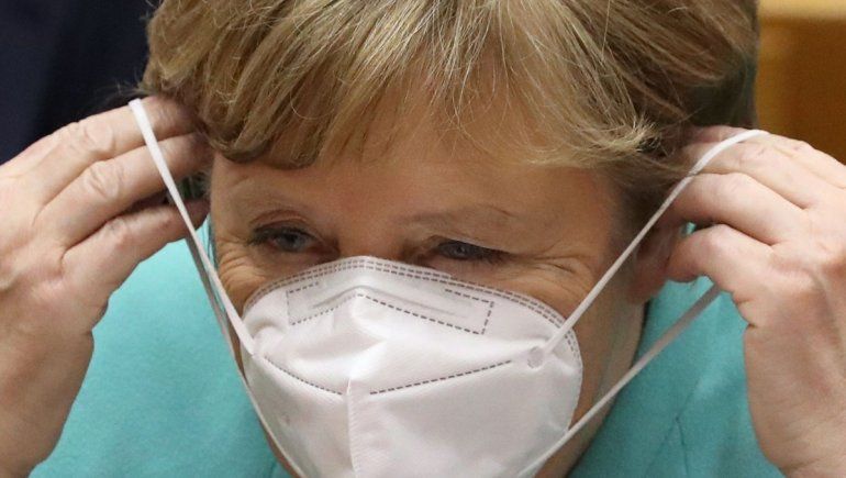 Merkel pide ayuda mundial para salir de la pandemia