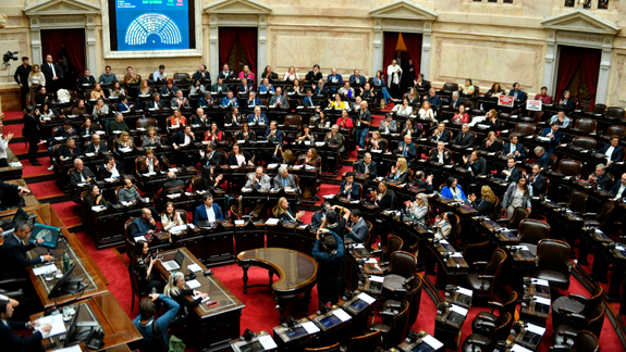 La comisión investigadora del criptoescándalo de $LIBRA está integrada por 28 diputados