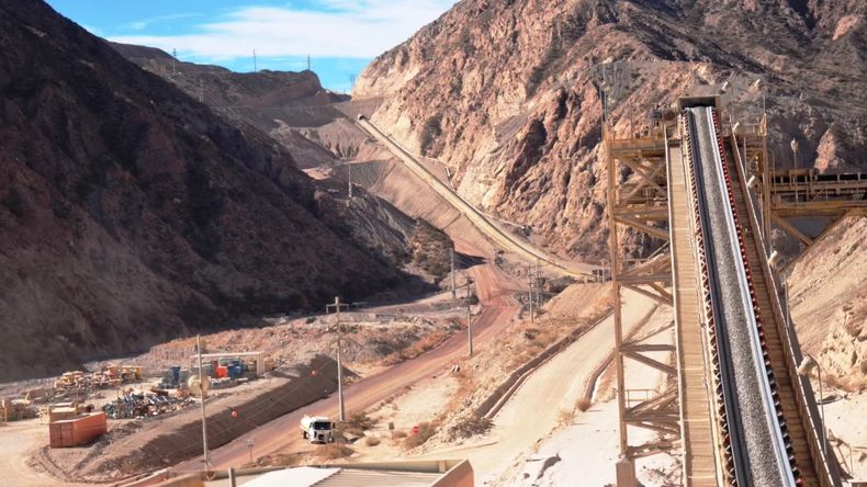 Los proveedores defienden el compre local. | LM Neuquen Los proveedores defienden el compre local.