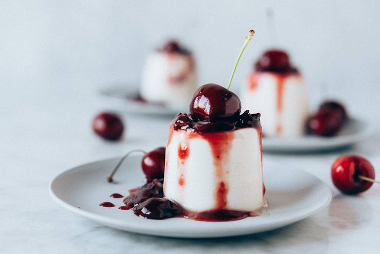 Panna Cotta, un postre de Italia directo al mundo. Panna Cotta, un postre de Italia directo al mundo.