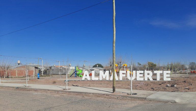 Esquina de Lago Viedma y Fogwill, de ingreso al sector 370 Viviendas de Valentina Norte Rural. Esquina de Lago Viedma y Fogwill, de ingreso al sector 370 Viviendas de Valentina Norte Rural.