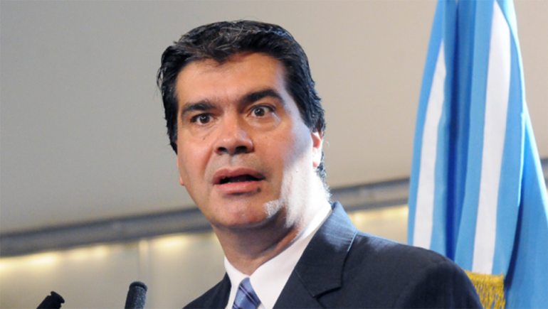 Capitanich: Hay que regular a los medios de comunicación