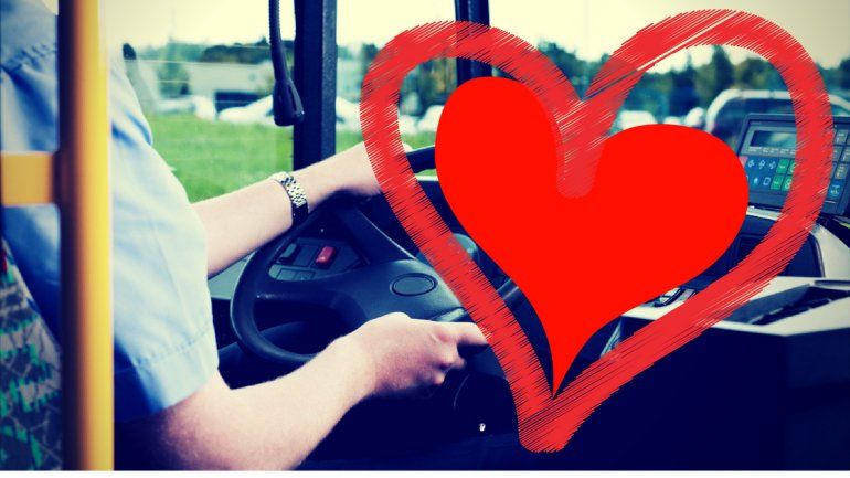 Dejó su bombacha en el bondi para conquistar al chofer