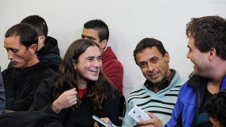 Son 16 los supuestos integrantes de la megabanda imputados en el juicio más grande de la historia de la ciudad.