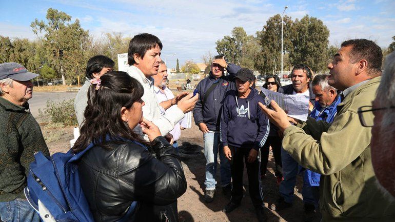 Firmaron un acta acuerdo por obras y levantaron el piquete sobre Ruta 7
