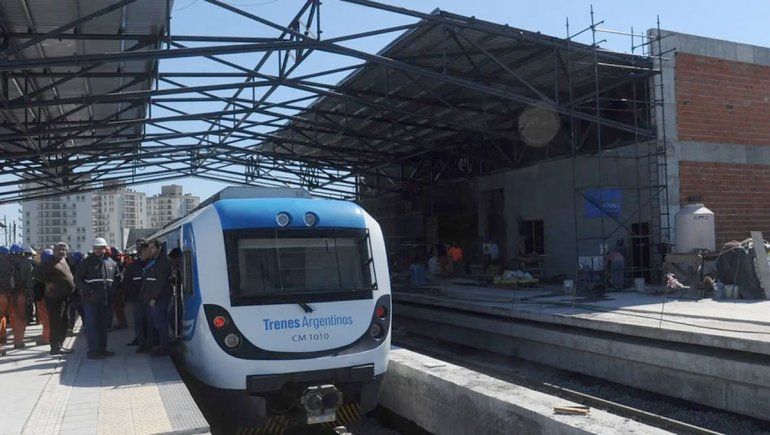 Por un caso, un tren quedó suspendido