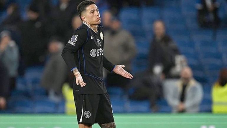 Enzo Fernández, cara a cara con los hinchas tras una nueva derrota de Chelsea: qué sucedió