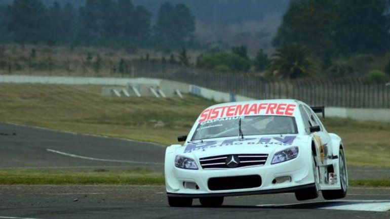 Echevarría terminó sexto en el Top Race en Concordia