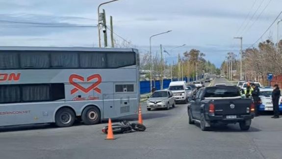 Despliegue policial por un choque frente a la ETON