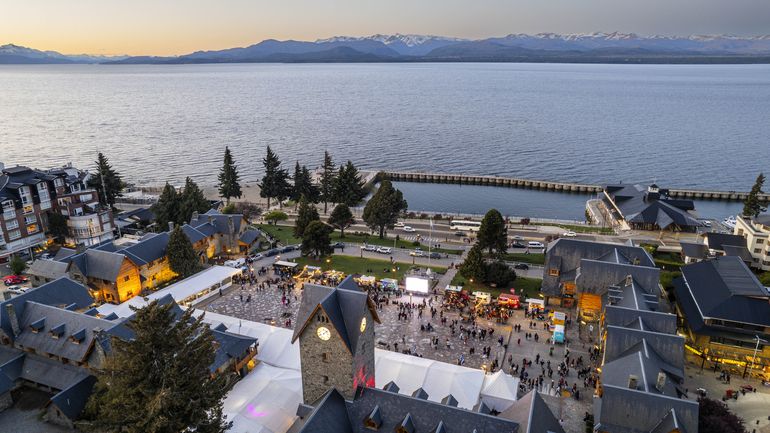 Del 6 al 13 de octubre, BALC celebra la cocina argentina en todas sus formas: más de 200 productores, 85 restaurantes y un país en cada plato. Del 6 al 13 de octubre, BALC celebra la cocina argentina en todas sus formas: más de 200 productores, 85 restaurantes y un país en cada plato.