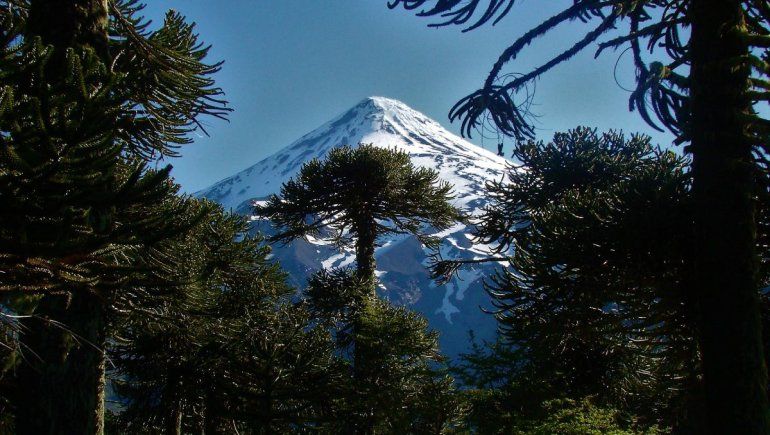 El ascenso del volcán Lanín tiene dificultades. Muchas veces por el clima.