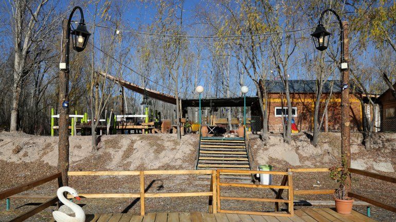 El parador de la calle 11 en Vista Alegre siempre fue un sitio para pescadores y lugareños. Hoy pretende ser un lugar de descanso con buenos paisajes.