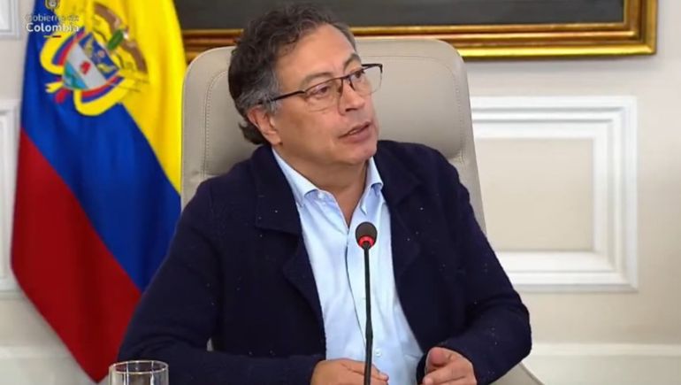 El presidente de Colombia realizó las polémicas declaraciones una extensa reunión que mantuvo con sus ministros.