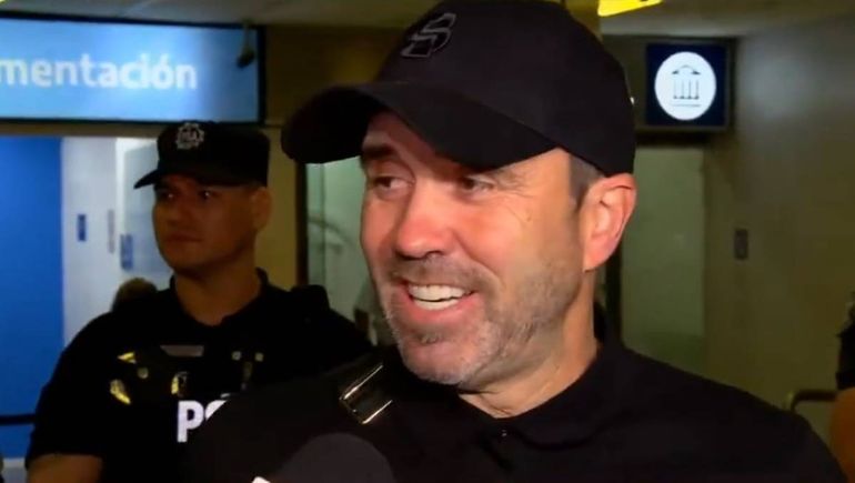 Coudet llegó al país y ya habla como entrenador de River: cómo será el día del DT