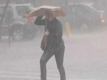 La alerta del Servicio Meteorológico Nacional se extiende a varias provincias para el fin de semana.