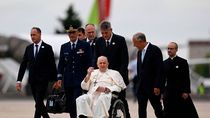 el papa llego a portugal con un fuerte mensaje para europa el papa llego a portugal con un fuerte mensaje para europa