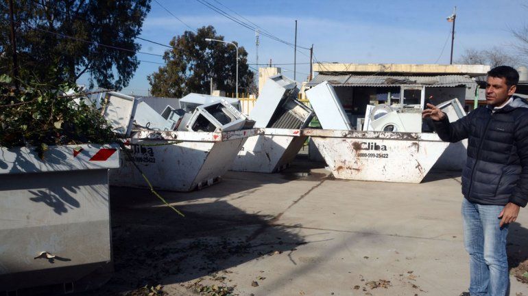 La gente saca 110 toneladas de chatarra todos los días