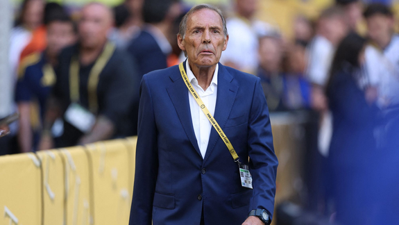 Miguel Ángel Russo se someterá a nuevos estudios y quedaría internado otra vez