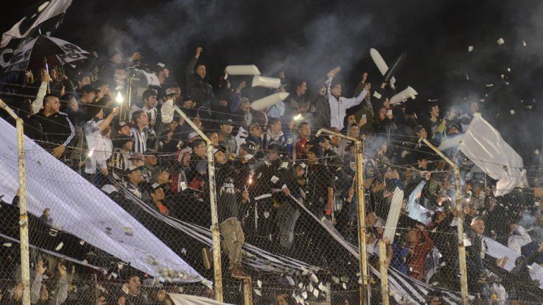 Baldazo de agua de fría al final: Cipolletti cayó 1-0 ante Alvarado