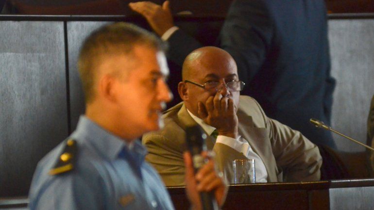 El juez Marcelo Muñoz siguió al detalle el relato pormenorizado del perito Andrés Borra sobre el accidente.