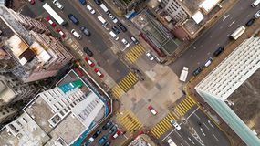 Ley de Tránsito: ¿Cuando pierde prioridad el que circula por la derecha?
