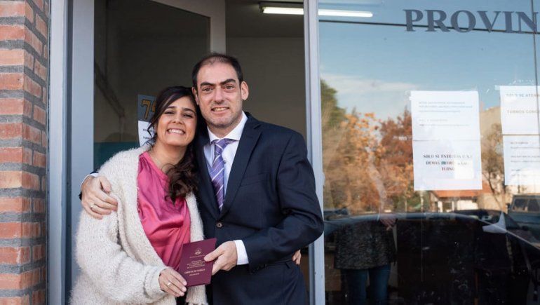 La pareja neuquina que dio el sí en plena pandemia