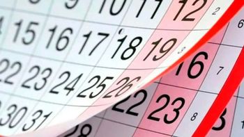 Cabe recordar que los feriados son días de descanso obligatorio, por lo que el trabajador no está obligado a prestar servicios. Cabe recordar que los feriados son días de descanso obligatorio, por lo que el trabajador no está obligado a prestar servicios.