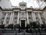 Foto de archivo. Vista general de la fachada del Banco Central de Argentina, en Buenos Aires, Argentina. Sep 2, 2019. REUTERS/Agustin Marcarian