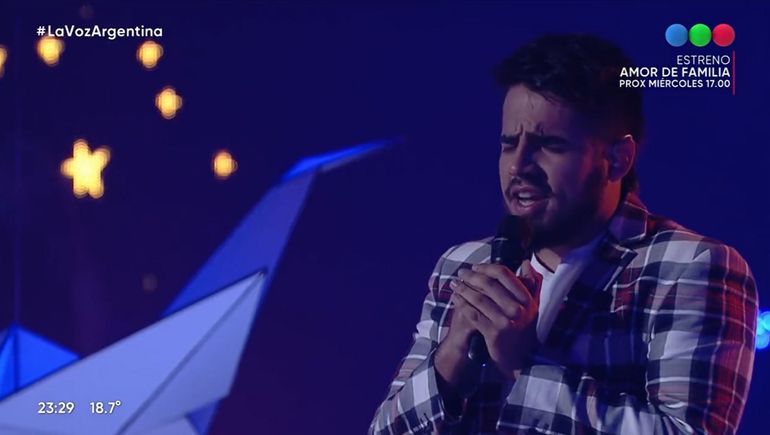 La Voz: un participante se olvidó la letra en plena presentación