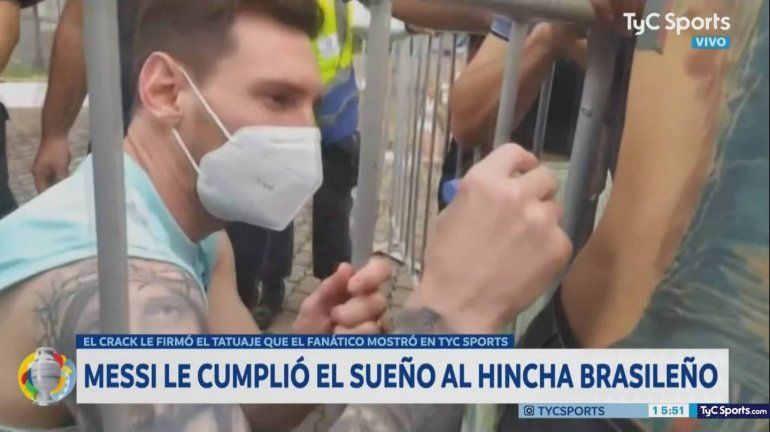 ¡Crack! Messi le cumplió el sueño al brasileño y le firmó el tatuaje