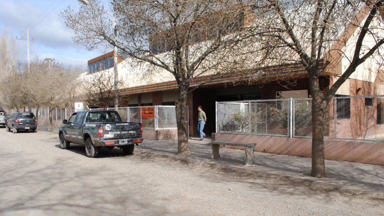 En el hospital local quedaron a resguardo con custodia de Gendarmería.
