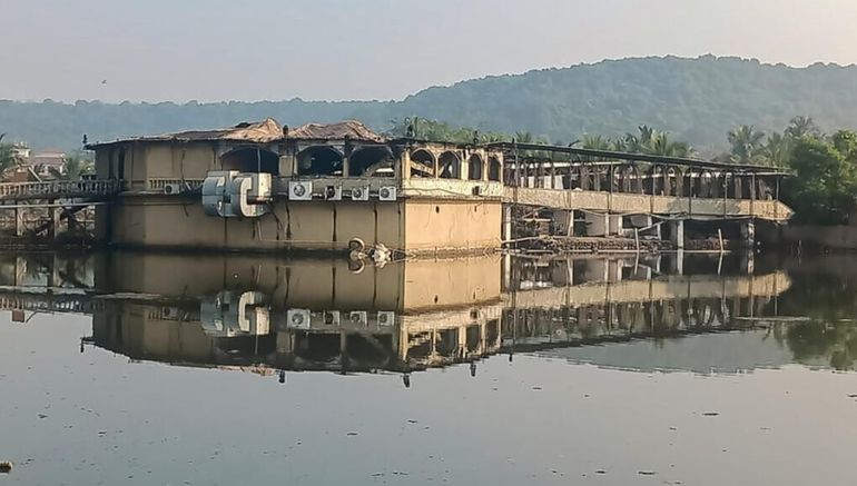 Así quedó la discoteca de India luego de sufrir un devastados incendio que causó 25 muertos. Así quedó la discoteca de India luego de sufrir un devastados incendio que causó 25 muertos.