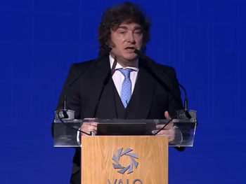 A diferencia de otros discursos del mandatario, en esta ocasión se mostró calmo y habló sobre los logros económicos de su gestión.
