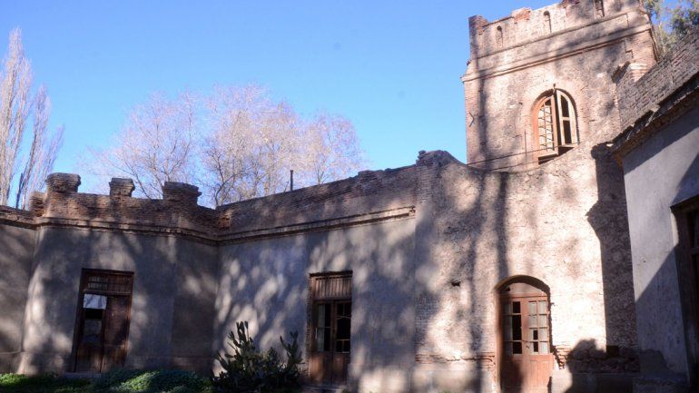 En el edificio vivió el poeta Eduardo Talero a principios del siglo pasado.