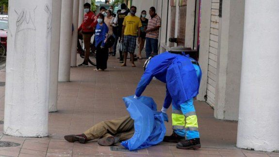 En Ecuador hay 120 muertos por coronavirus y hay cuerpos en las calles