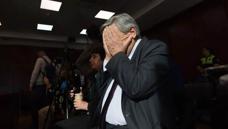La desilusión de Alberto Lebbos, padre de Paulina, tras el veredicto de la Justicia. La desilusión de Alberto Lebbos, padre de Paulina, tras el veredicto de la Justicia.
