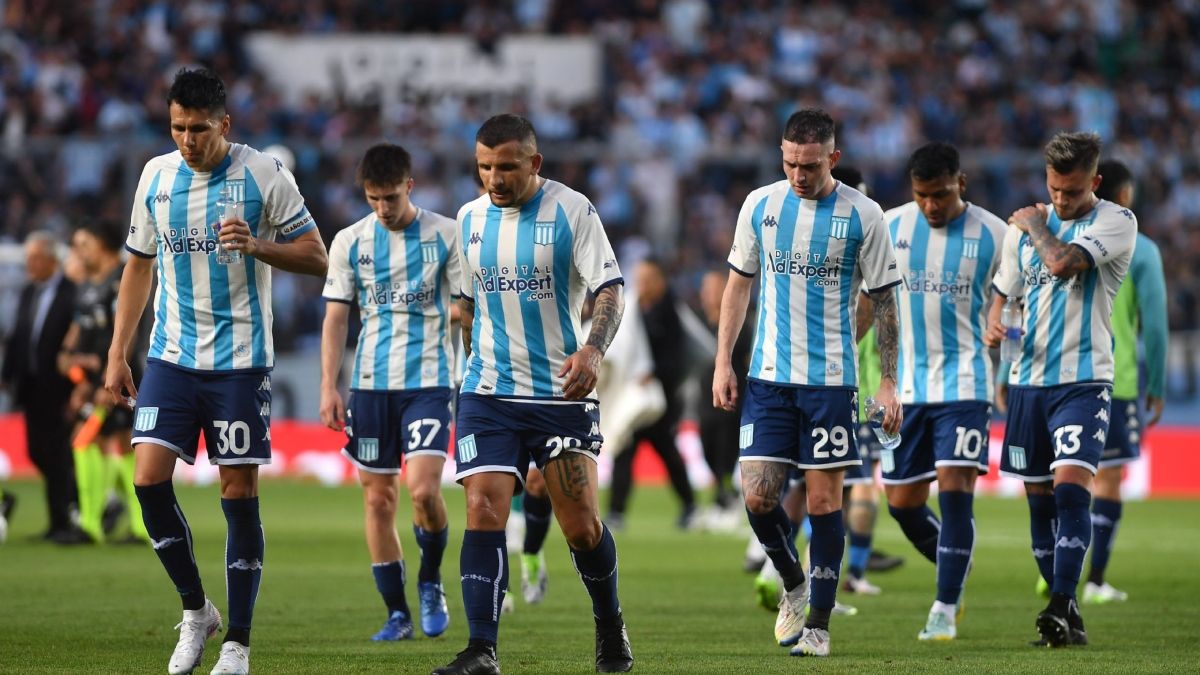 Escándalo en Racing: una de sus estrellas rescindió el contrato por razones personales