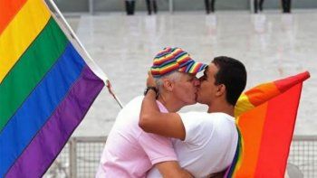 ¿Por qué hoy se celebra el día contra la homofobia?