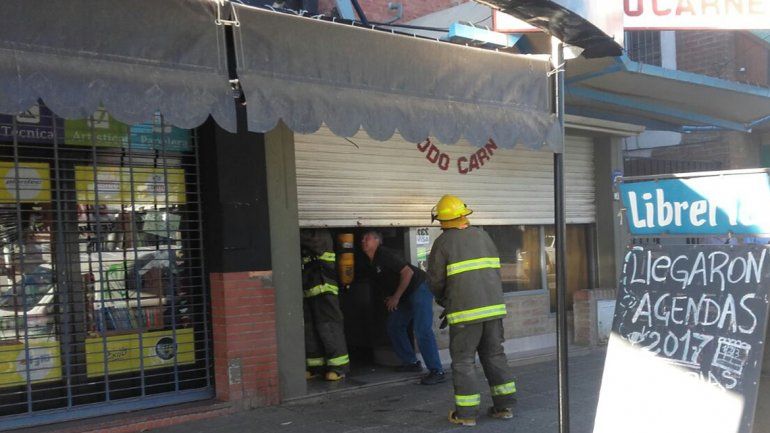 Se incendió una carnicería sobre calle Belgrano