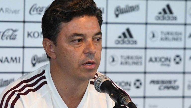 Gallardo sigue, pero Scocco piensa en Newells