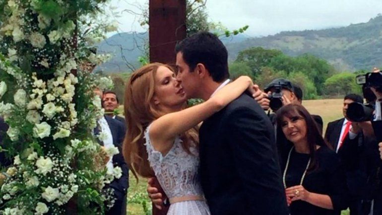 Dieron el sí: Macedo y Urtubey se casaron ante 400 personas