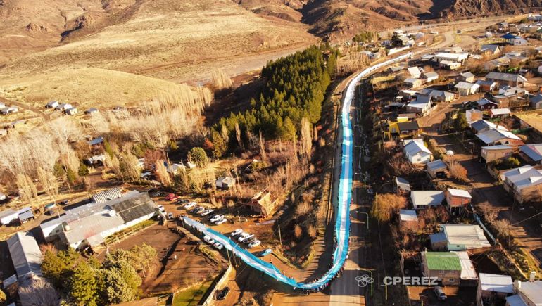 En Andacollo crearon la bandera más larga de la provincia