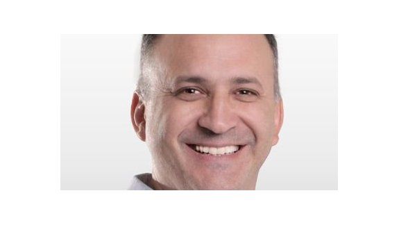 Tenemos casi un 45% de impuestos en las tarifas