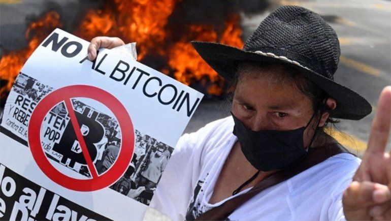 El Salvador: nuevas protestas contra el Bitcoin como moneda de curso legal