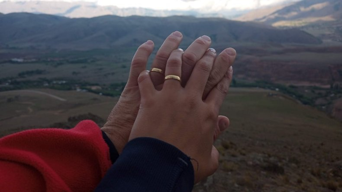 Perdió el anillo de casado