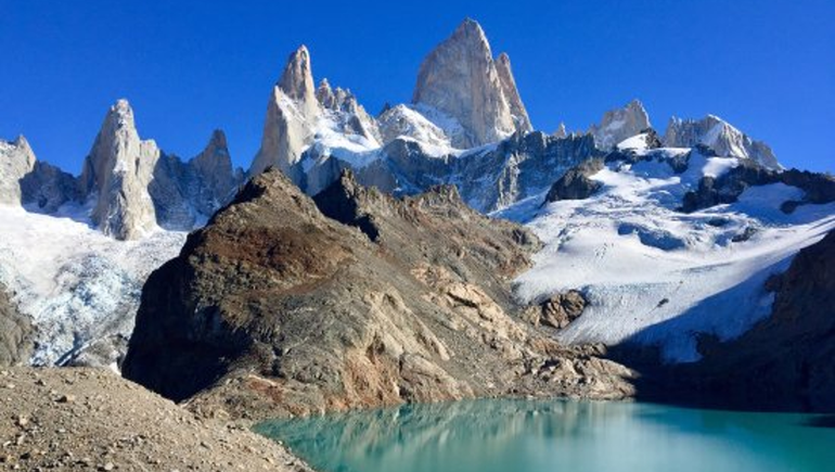 El cerro Fitz Roy, uno de los grandes atractivos de El Chaltén y de toda Santa Cruz. El cerro Fitz Roy, uno de los grandes atractivos de El Chaltén y de toda Santa Cruz.