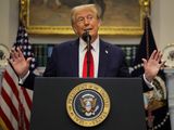 El presidente de Estados Unidos, Donald Trump, pronuncia un discurso sobre la infraestructura de IA en la sala Roosevelt de la Casa Blanca en Washington, Estados Unidos. 21 de enero de 2025.  REUTERS/