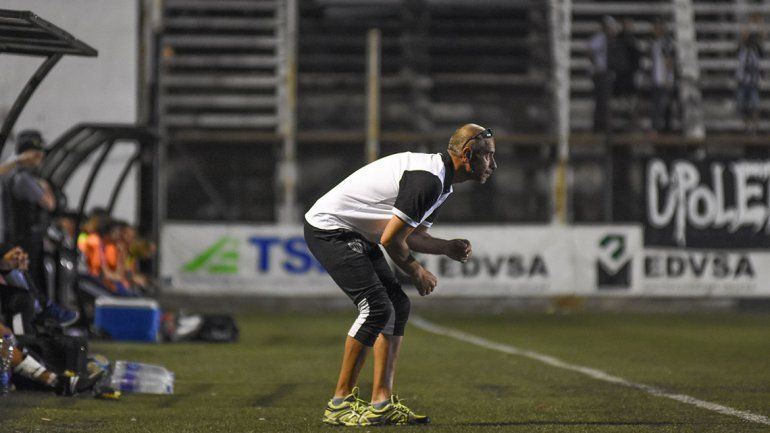 El fantasma del descenso asusta  a los regionales