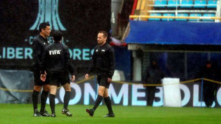 Así fue el momento que se comunicó la suspensión en la Bombonera